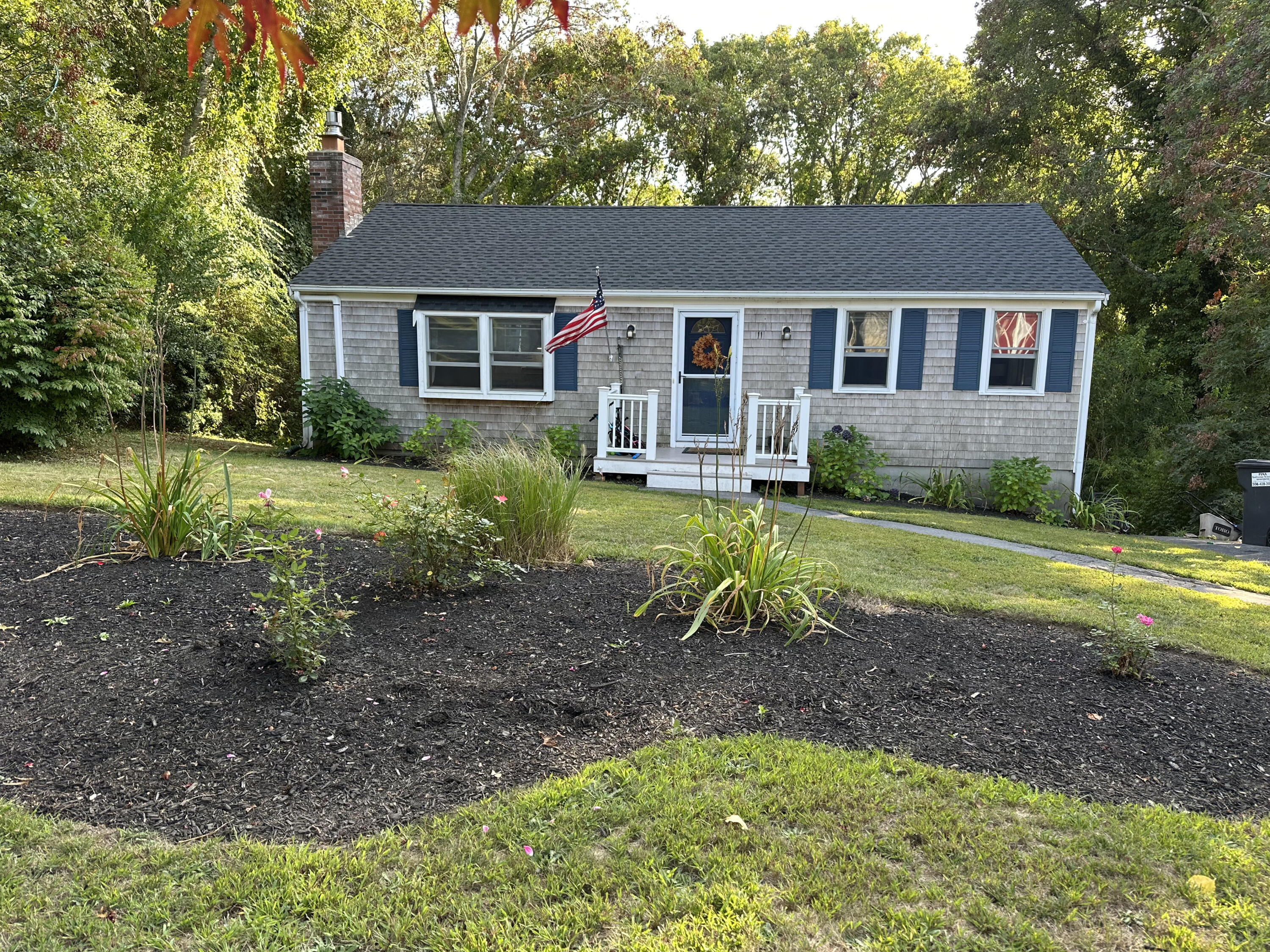 11 Warwick Way Mashpee MA 02649