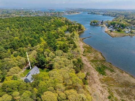 66 Squaw's Path Wareham MA 02538