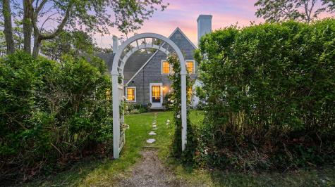27 Whereaway Lane Wellfleet MA 02667