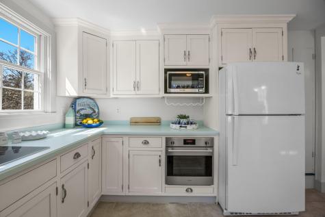 27 Whereaway Lane Wellfleet MA 02667
