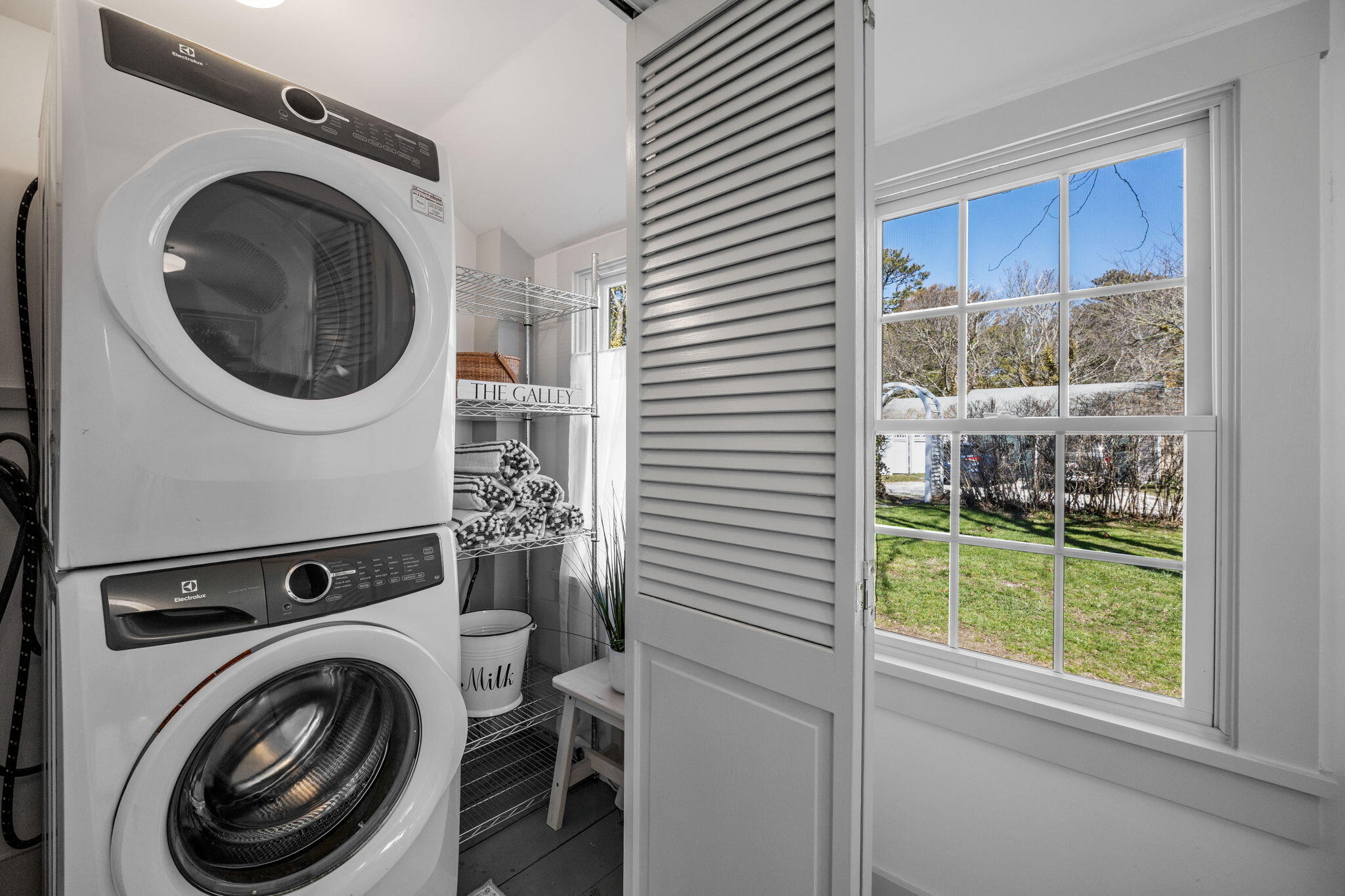 27 Whereaway Lane Wellfleet MA 02667