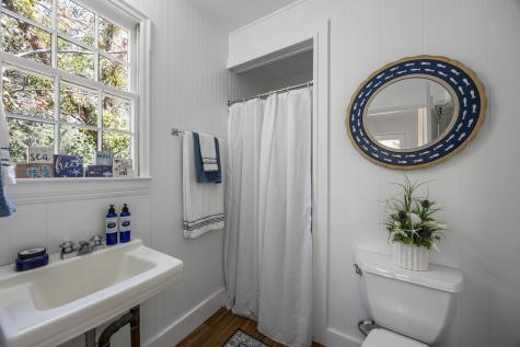 27 Whereaway Lane Wellfleet MA 02667