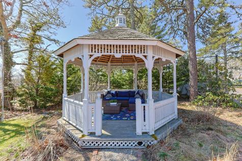 27 Whereaway Lane Wellfleet MA 02667