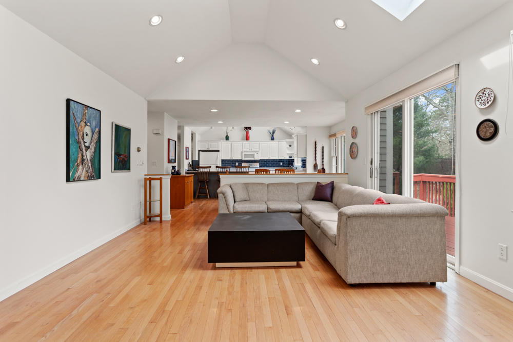140 Falling Leaf Lane Osterville MA 02655