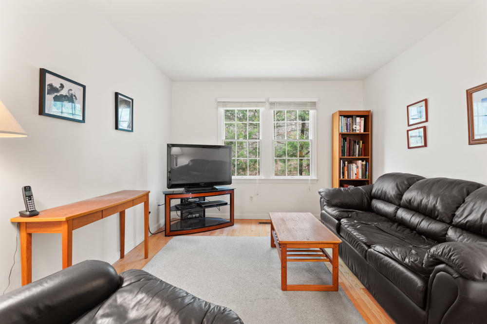 140 Falling Leaf Lane Osterville MA 02655