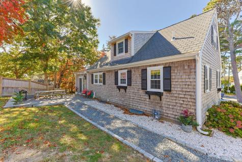 18 Ebb Road Yarmouth Port MA 02675