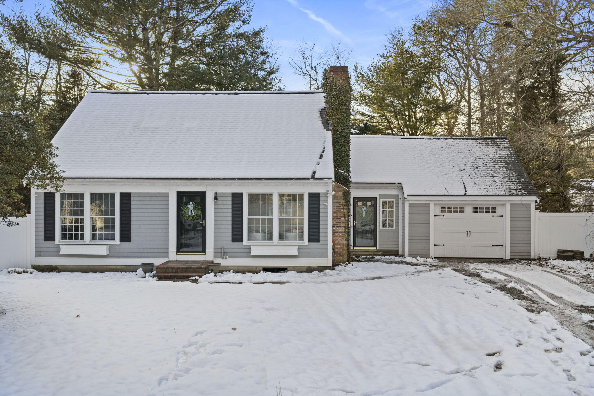 10 Sail -A Way Barnstable MA 02632