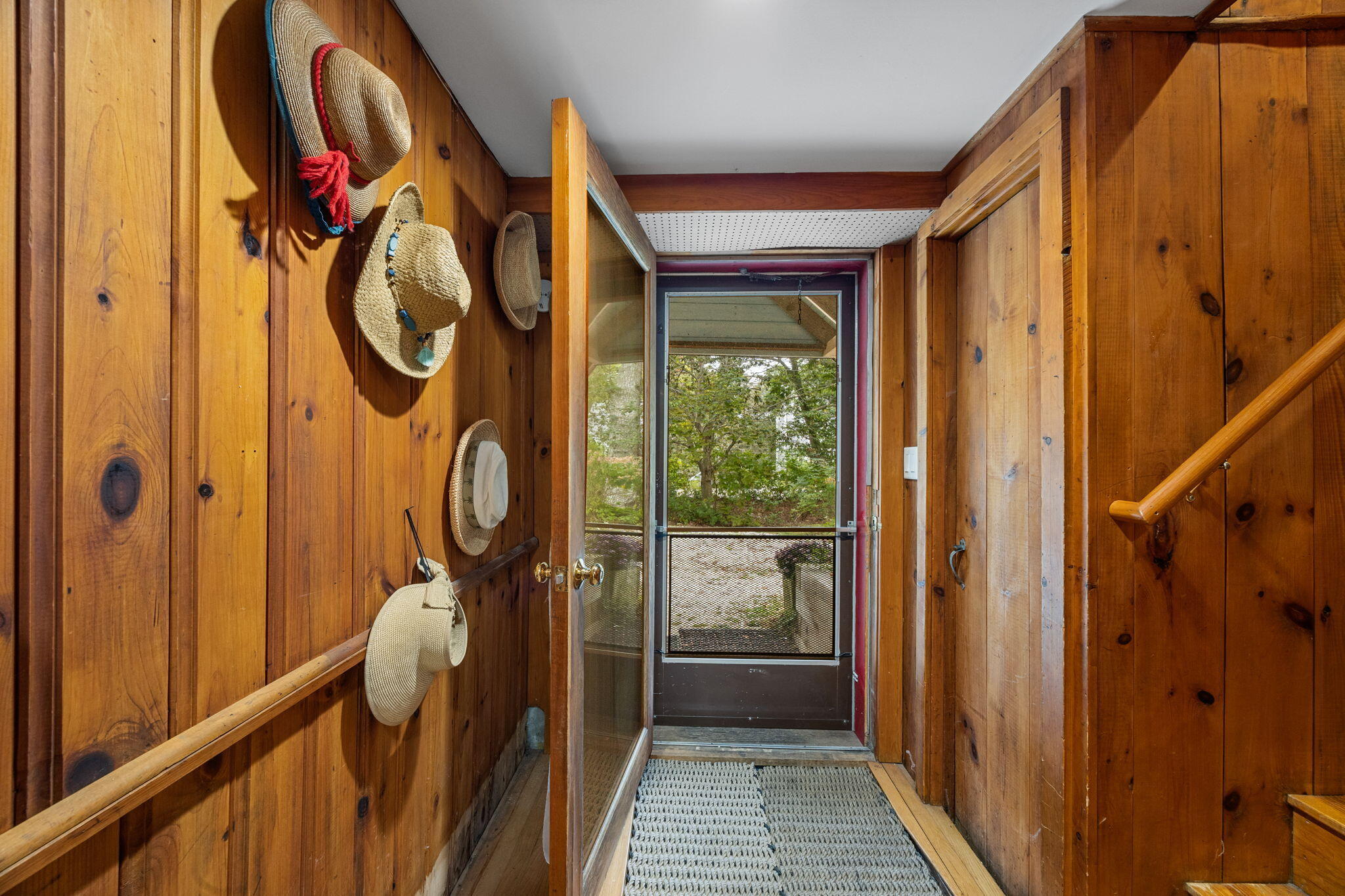 76 F R Lillie Road Falmouth MA 02540