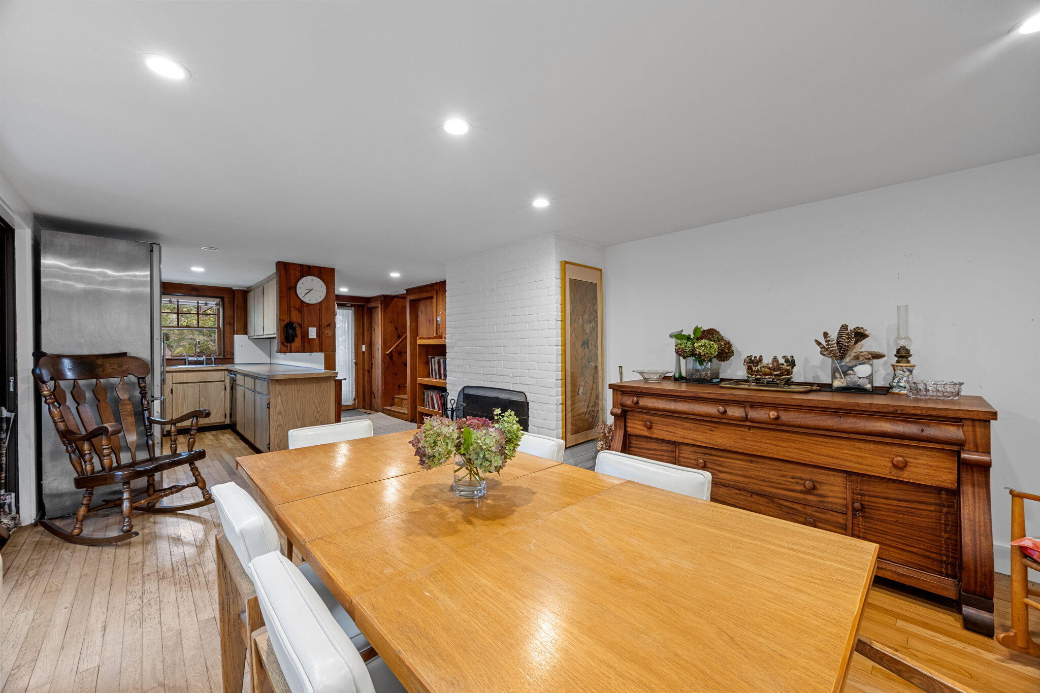 76 F R Lillie Road Falmouth MA 02540