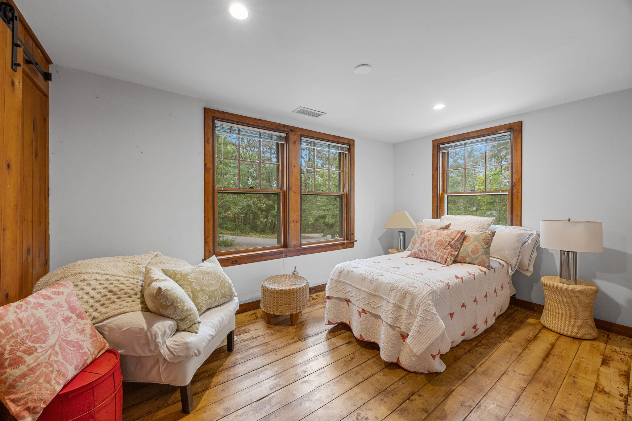 76 F R Lillie Road Falmouth MA 02540