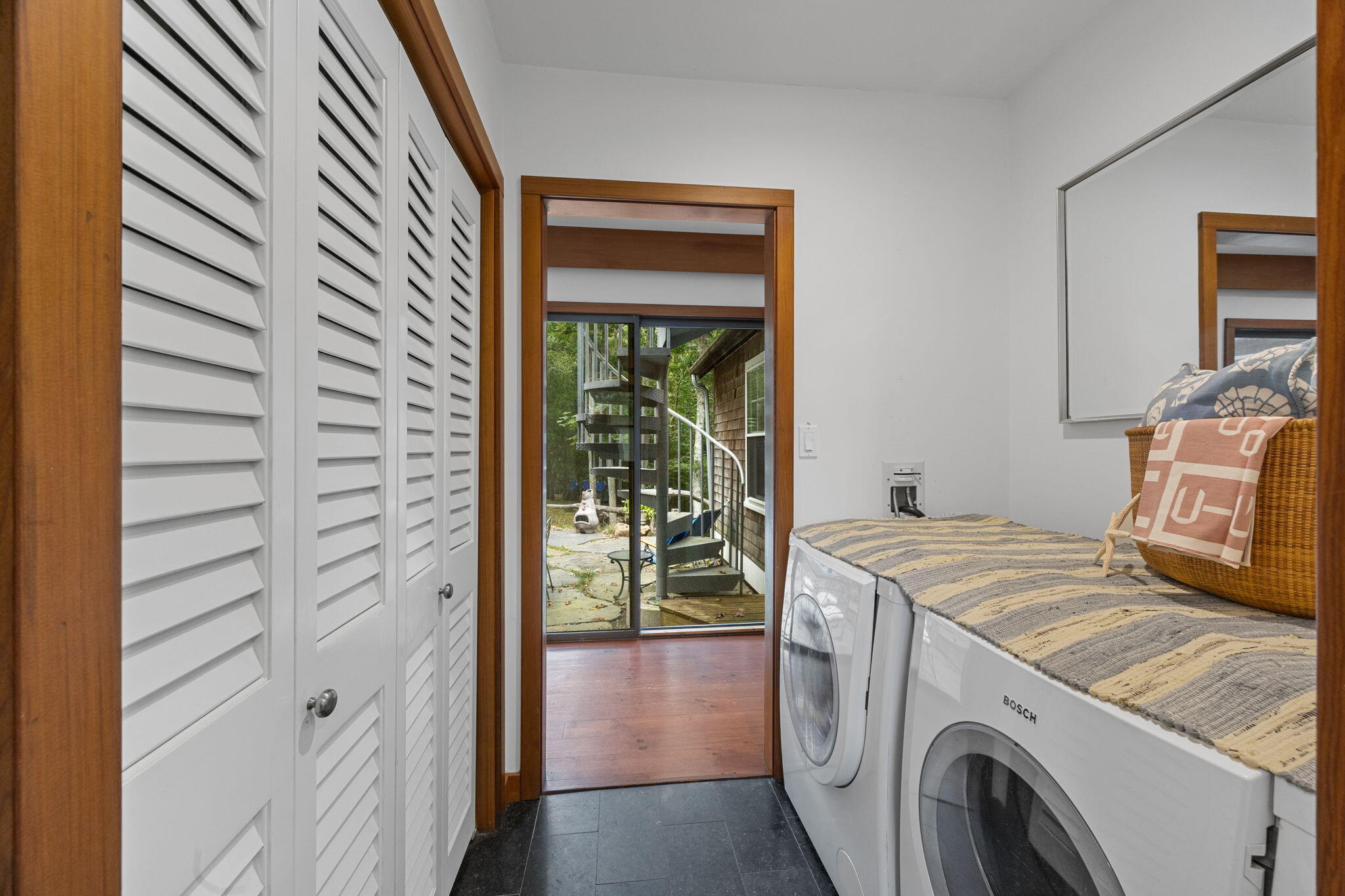 76 F R Lillie Road Falmouth MA 02540