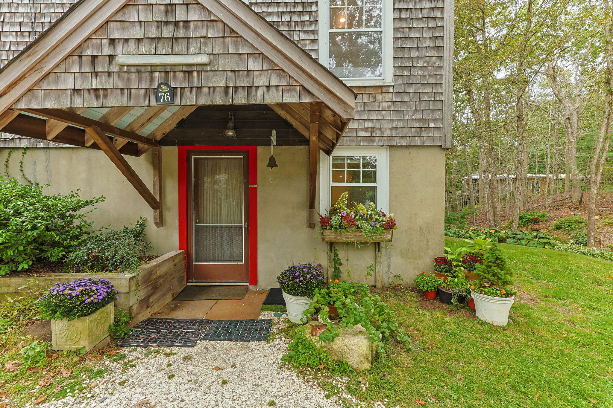 76 F R Lillie Road Falmouth MA 02540