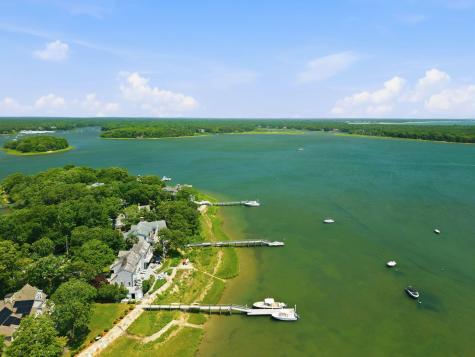 181 Daniels Island Road Mashpee MA 02649