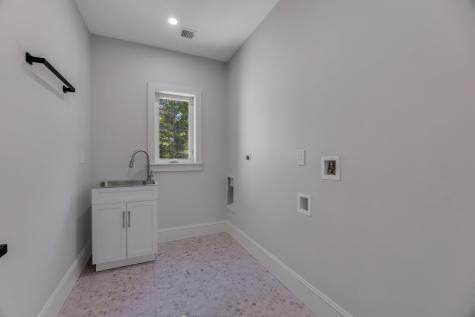 84 Hooppole Road Mashpee MA 02649