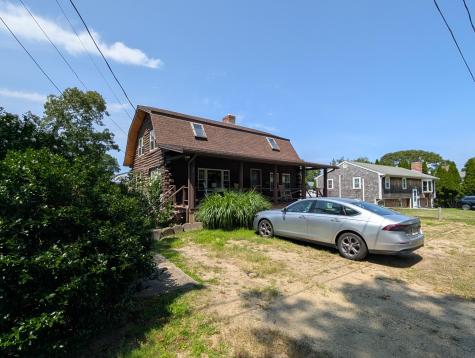 40 Daisy Hill Road Hyannis MA 02601