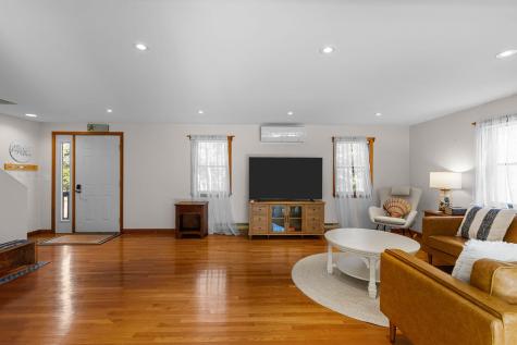 5 Houser Way North Truro MA 02652