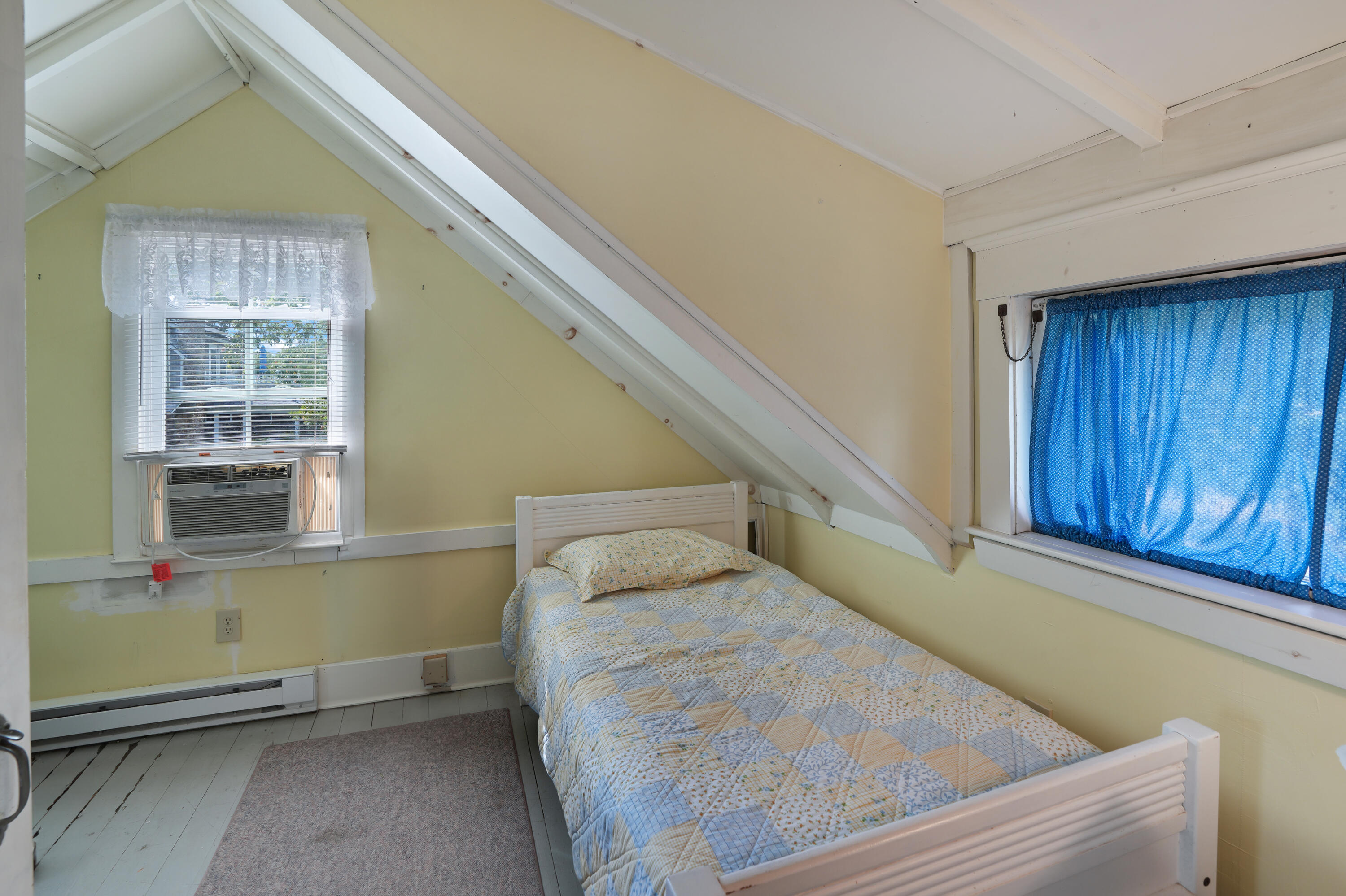 50 Canonicus Avenue Oak Bluffs MA 02557