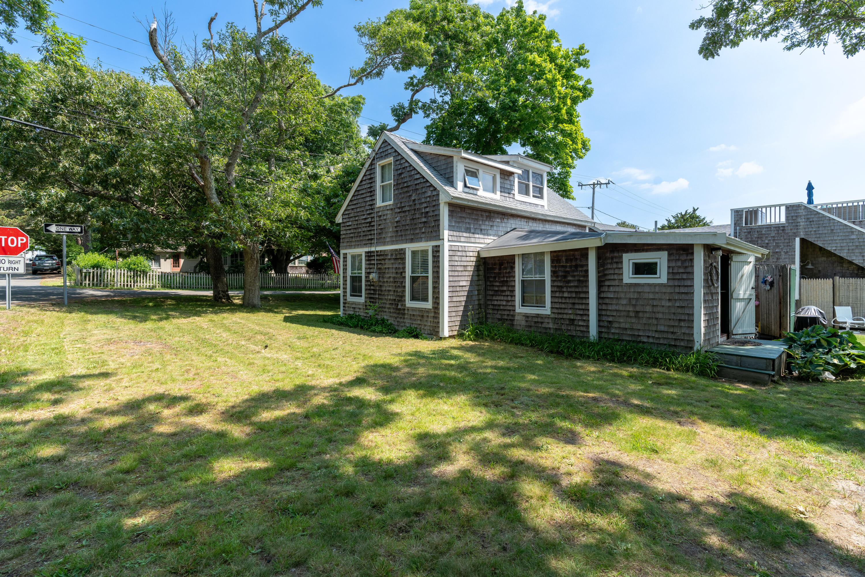 50 Canonicus Avenue Oak Bluffs MA 02557
