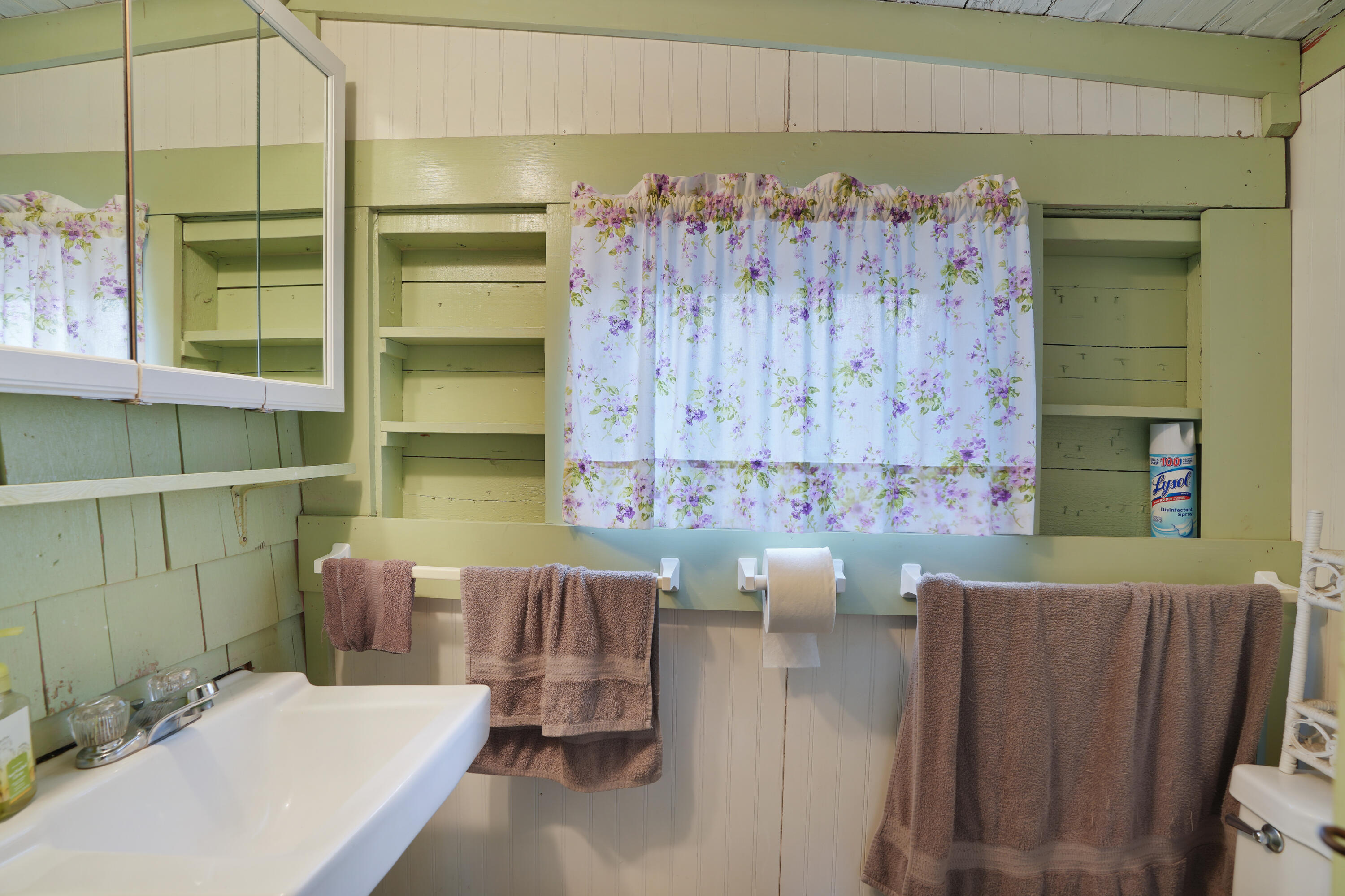 50 Canonicus Avenue Oak Bluffs MA 02557