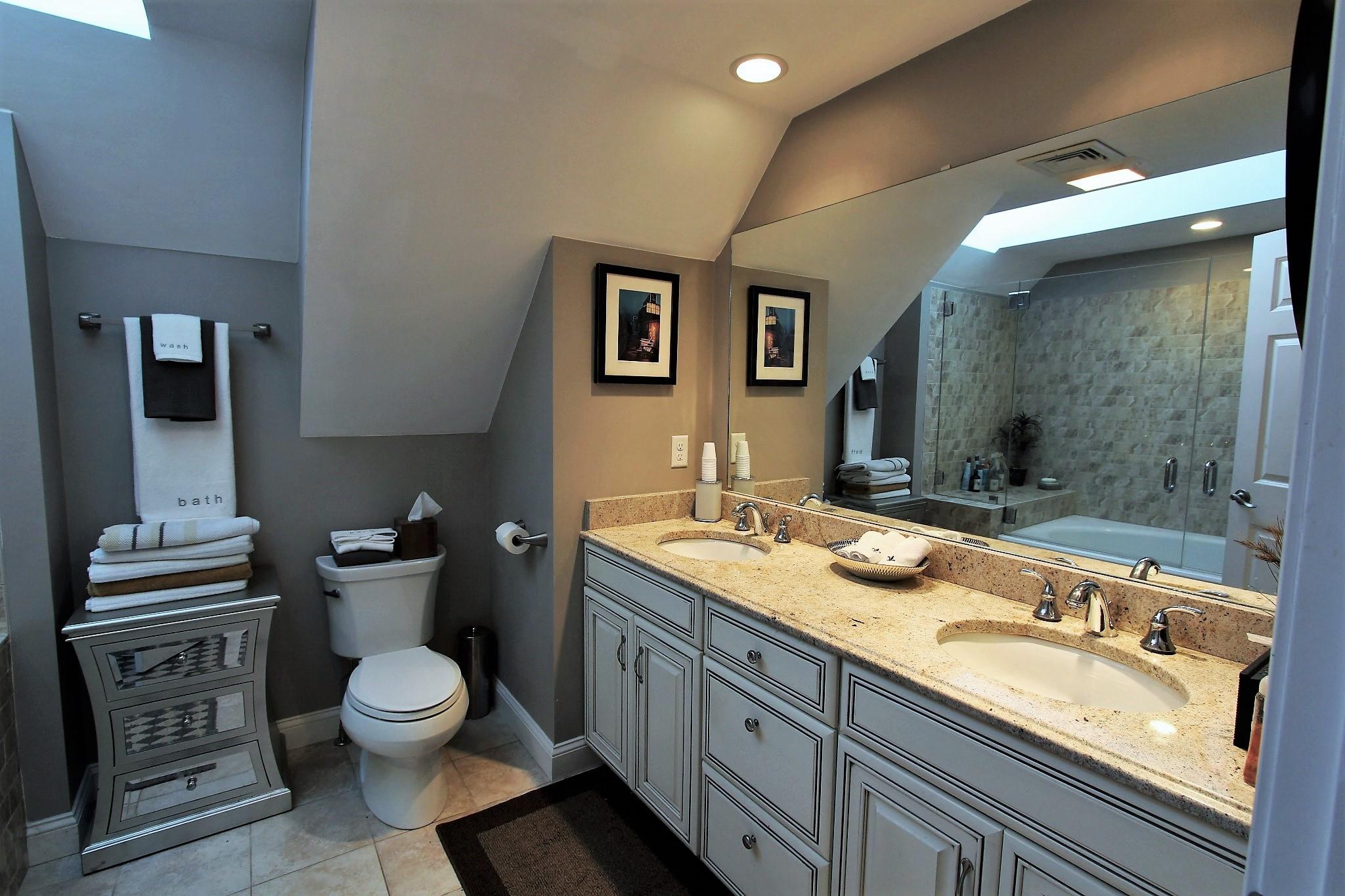 174 Settlers Lane Hyannis MA 02601
