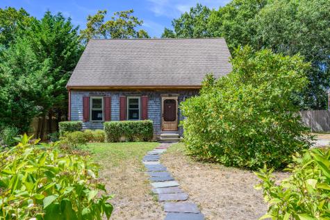 213 Hinckley Road Barnstable MA 02601