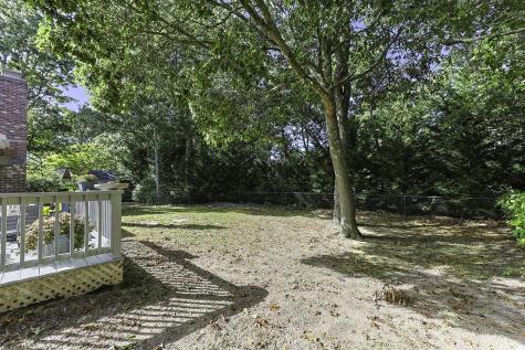 40 Squirrel Run Eastham MA 02642
