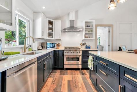 21 Green Acres Lane Sandwich MA 02644