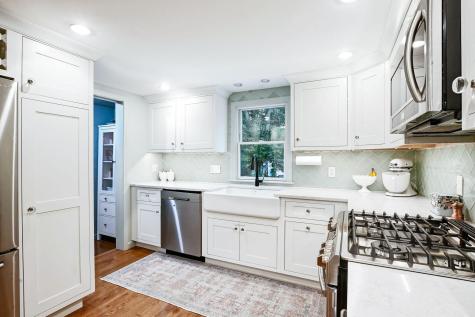 376 Nottingham Drive Centerville MA 02632