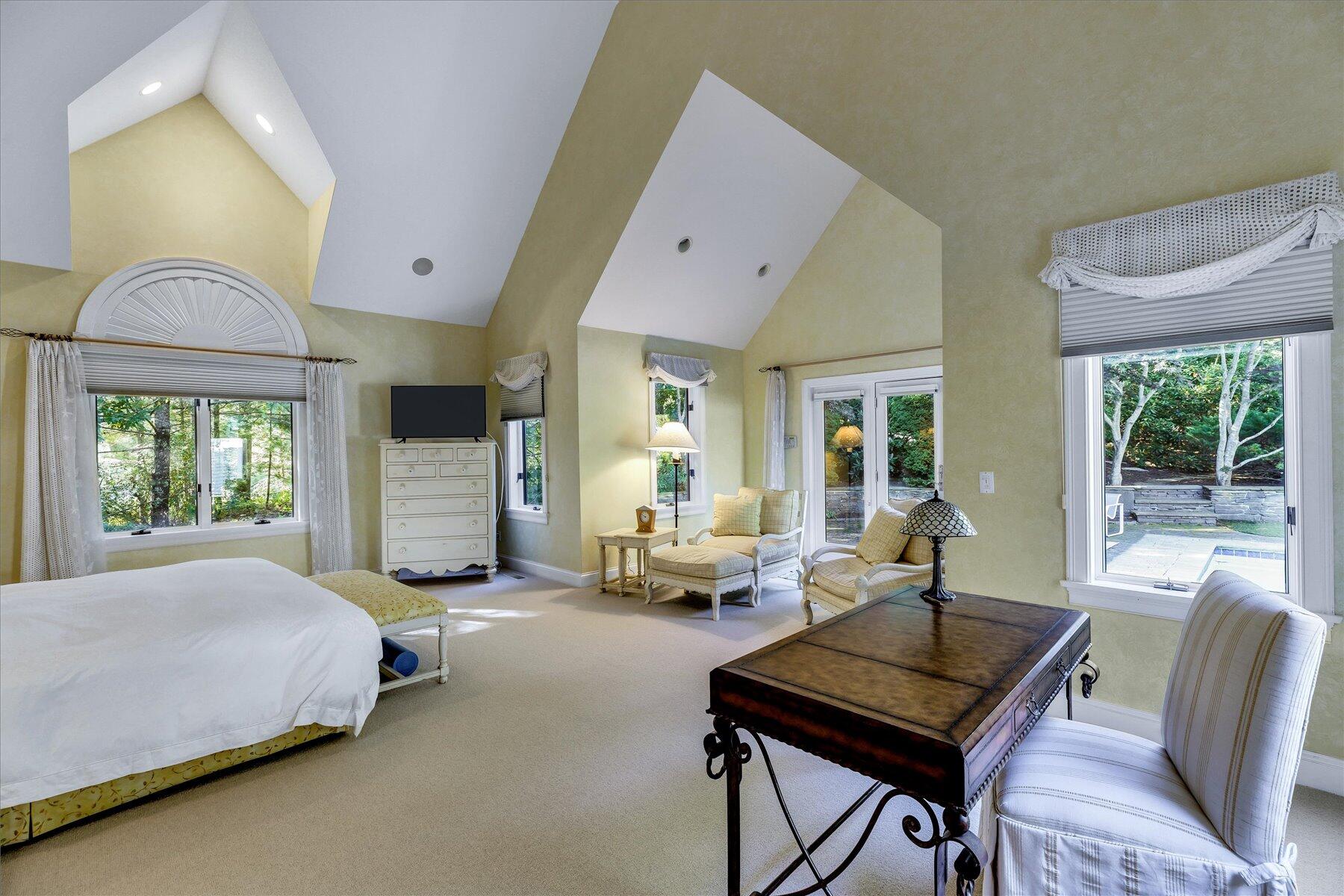 100 The Paddock Circle Mashpee MA 02649