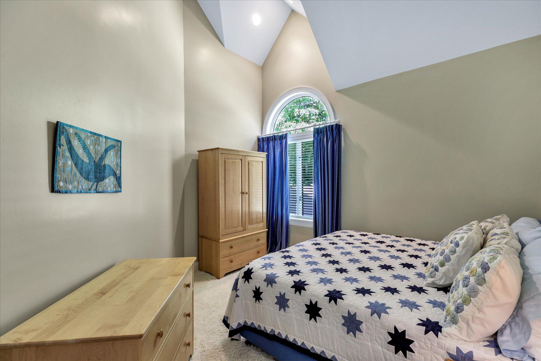 100 The Paddock Circle Mashpee MA 02649