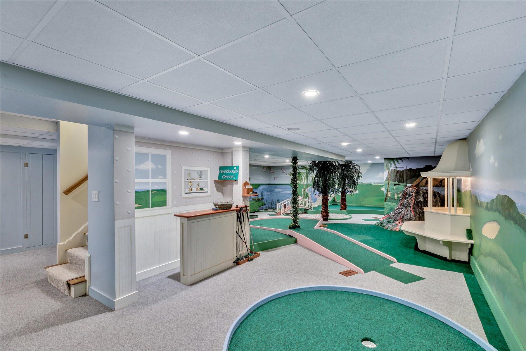 100 The Paddock Circle Mashpee MA 02649