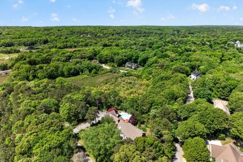 81 Indian Spring Road Barnstable MA 02668