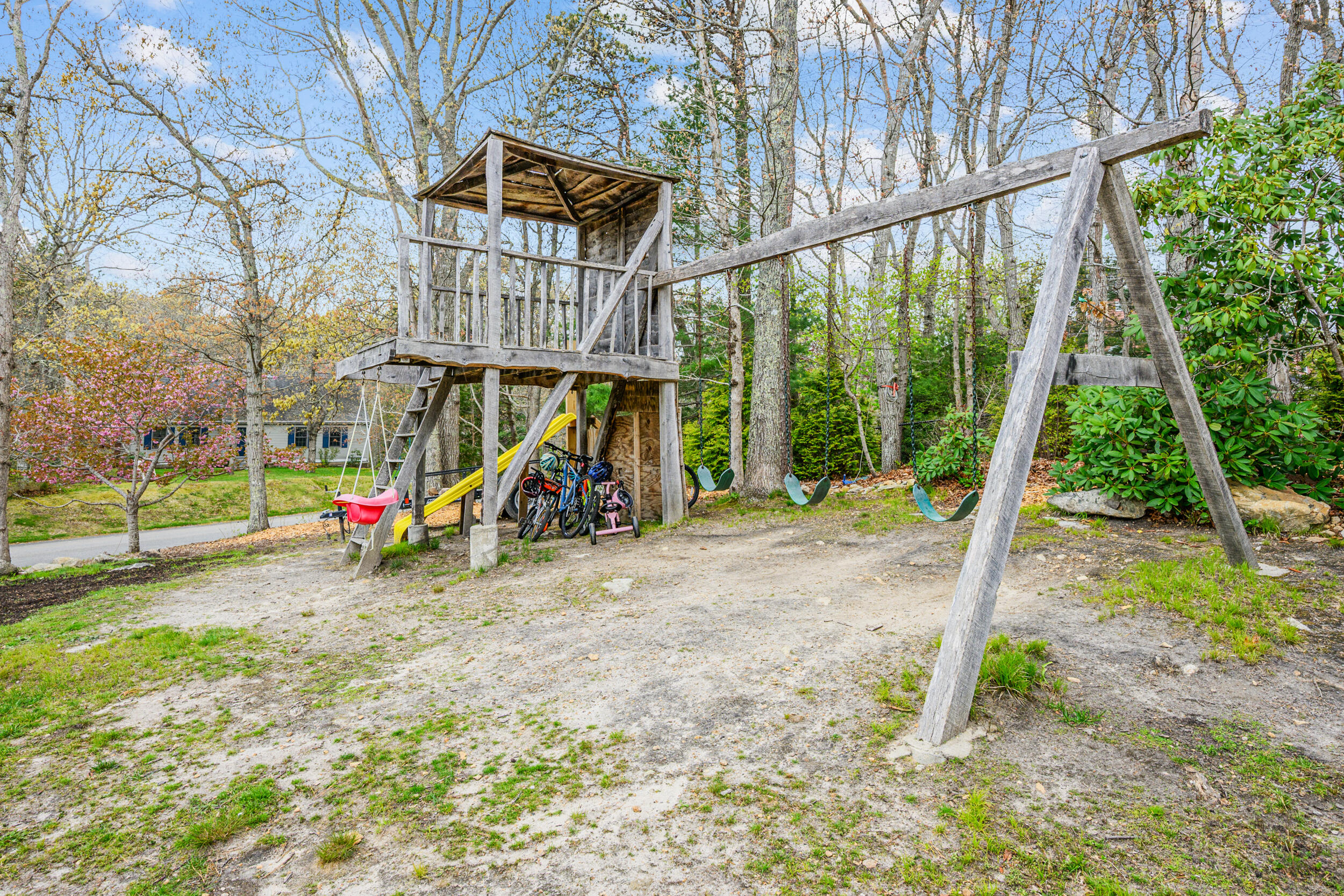 16 Old Toll Road Barnstable MA 02668