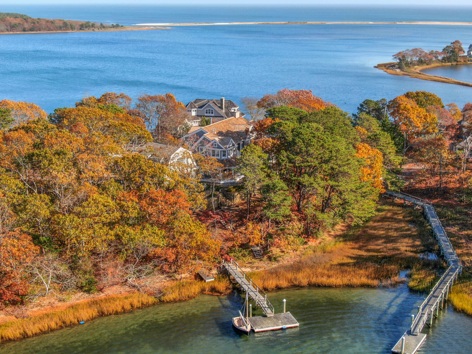 202 Daniels Island Road Mashpee MA 02649