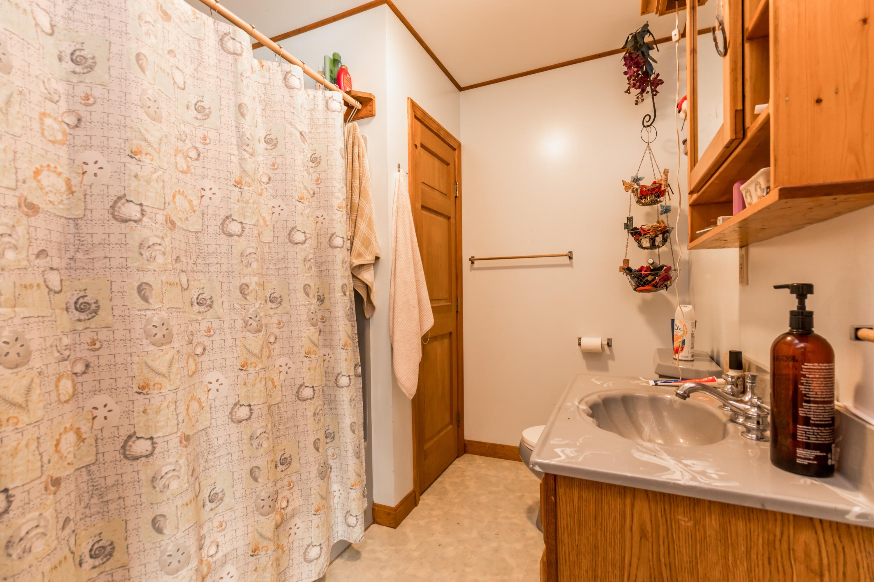31 Quashnet Road Mashpee MA 02649