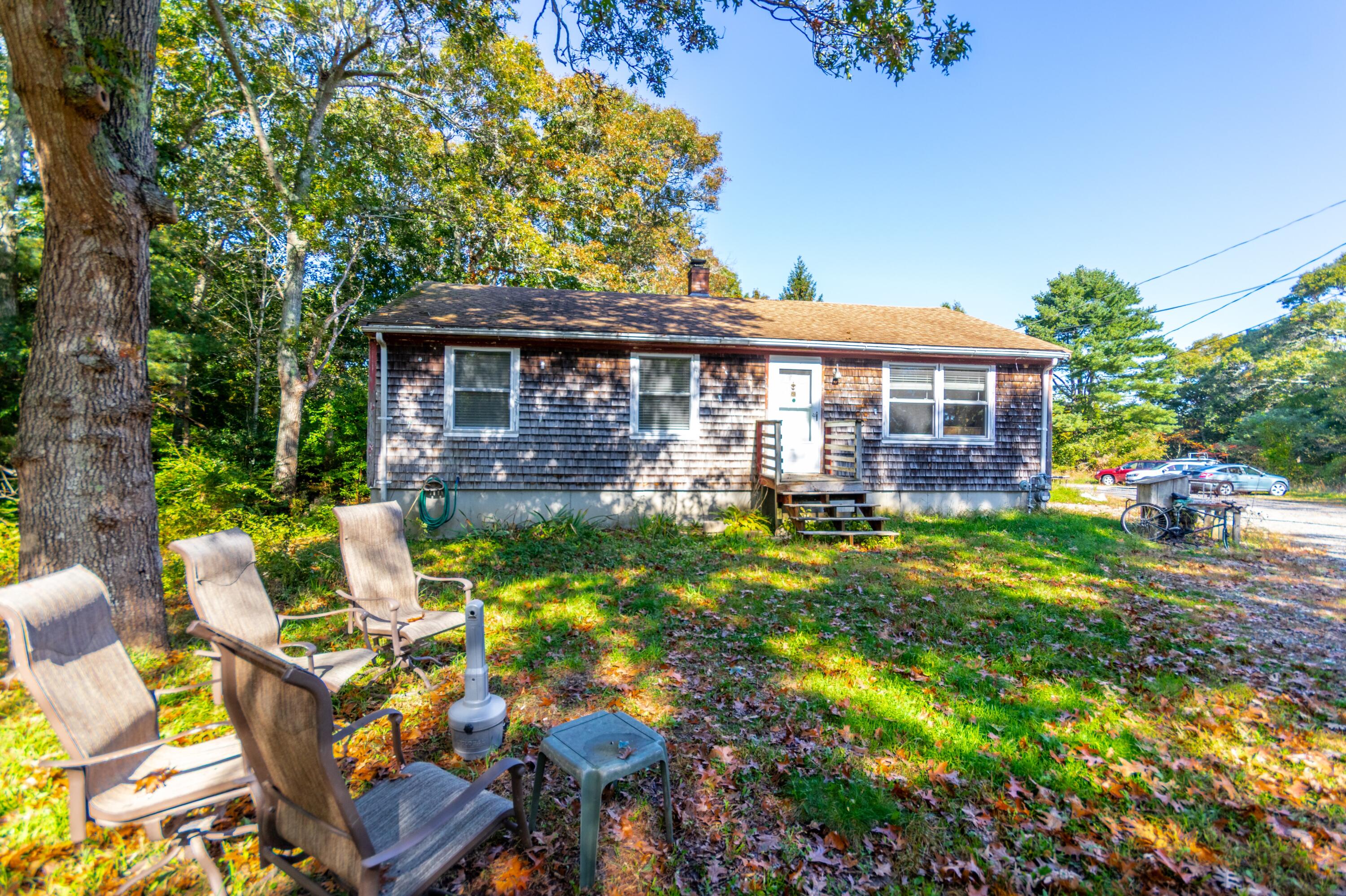 31 Quashnet Road Mashpee MA 02649