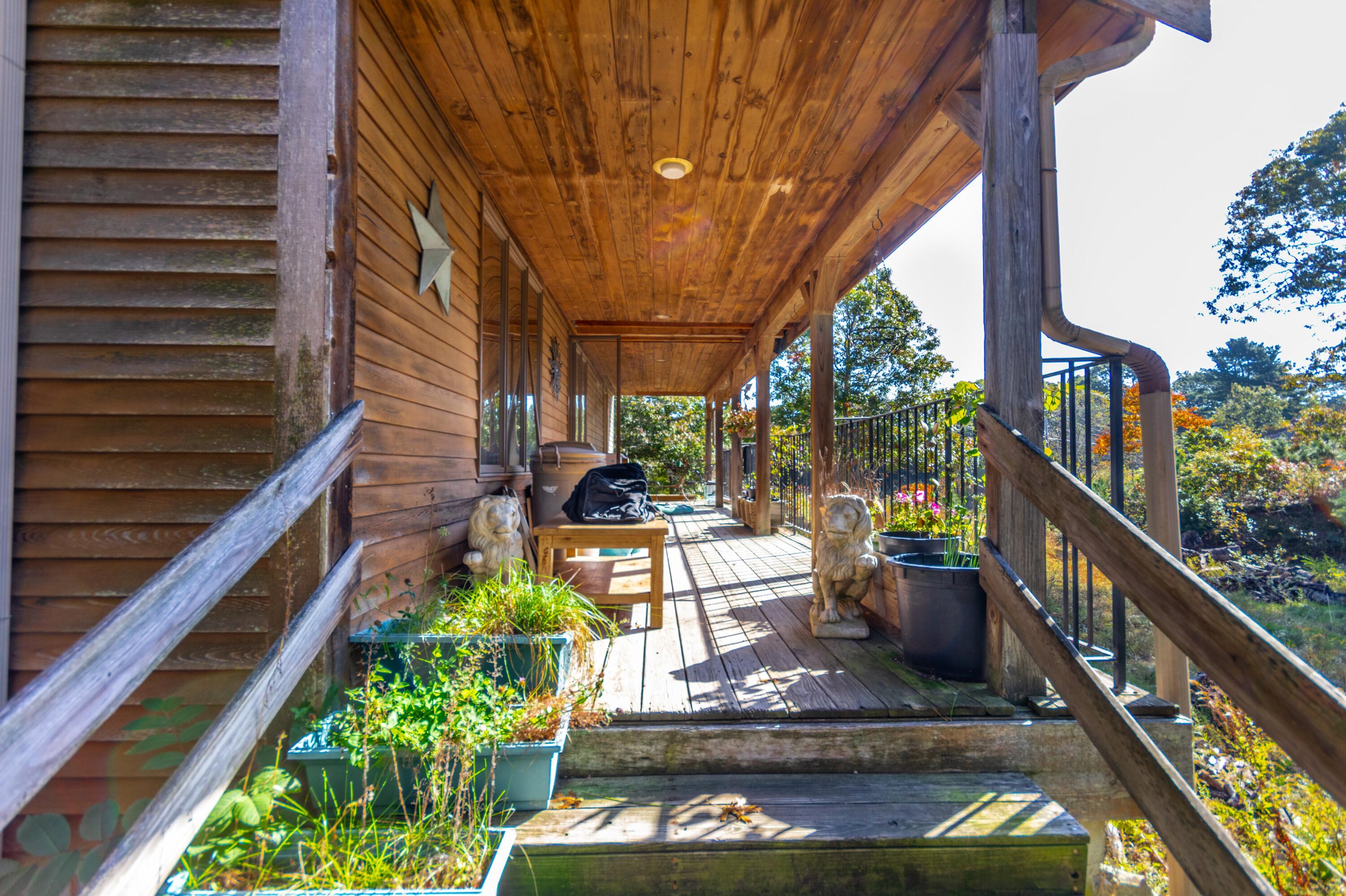 31 Quashnet Road Mashpee MA 02649