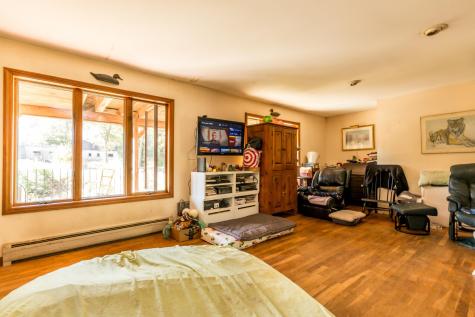 31 Quashnet Road Mashpee MA 02649
