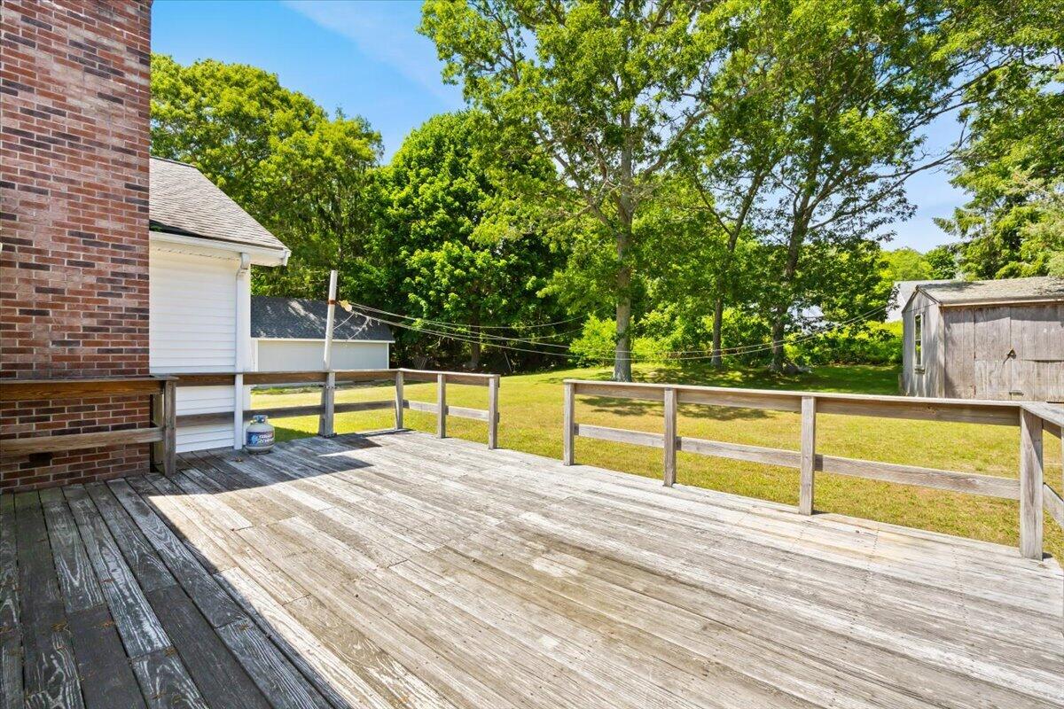 8 Sherry Lane Bourne MA 02553
