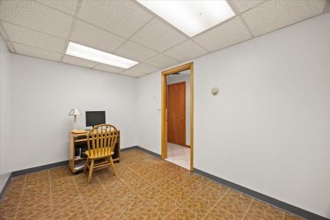 8 Sherry Lane Bourne MA 02553