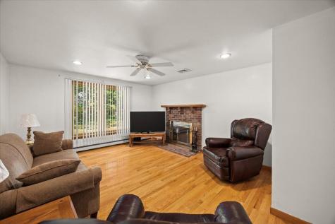 8 Sherry Lane Bourne MA 02553