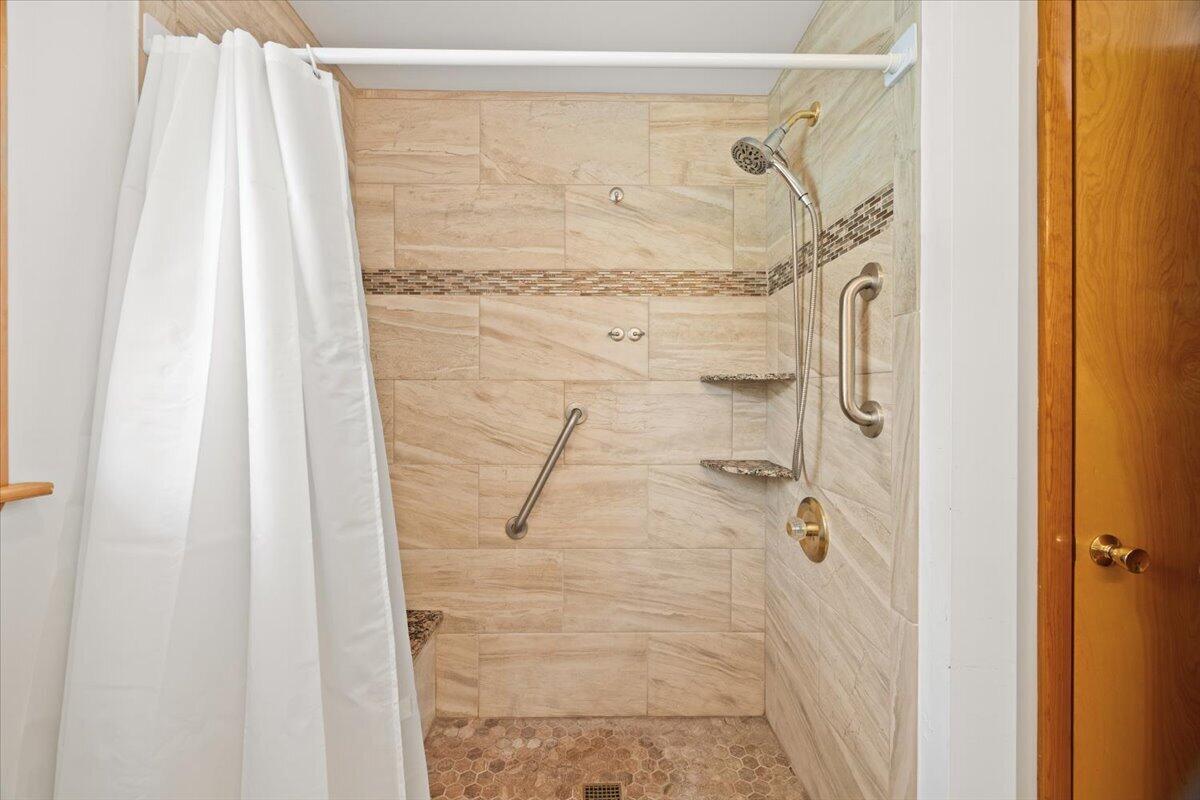 8 Sherry Lane Bourne MA 02553