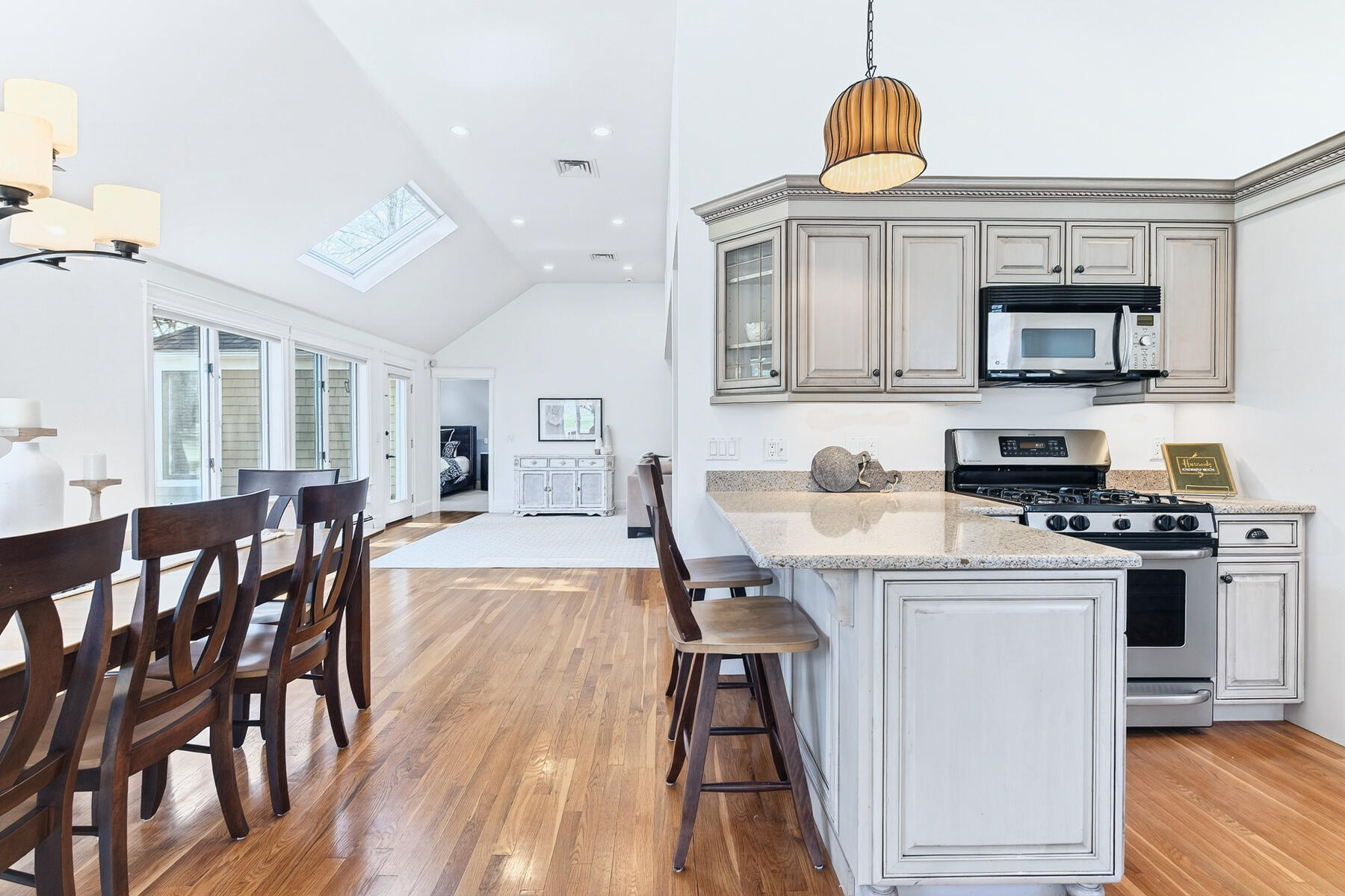 8 Walton Knob Mashpee MA 02649