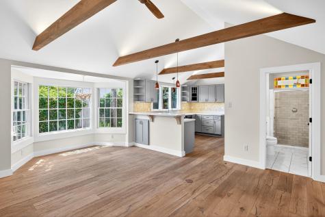 290A Bradford Street Provincetown MA 02657