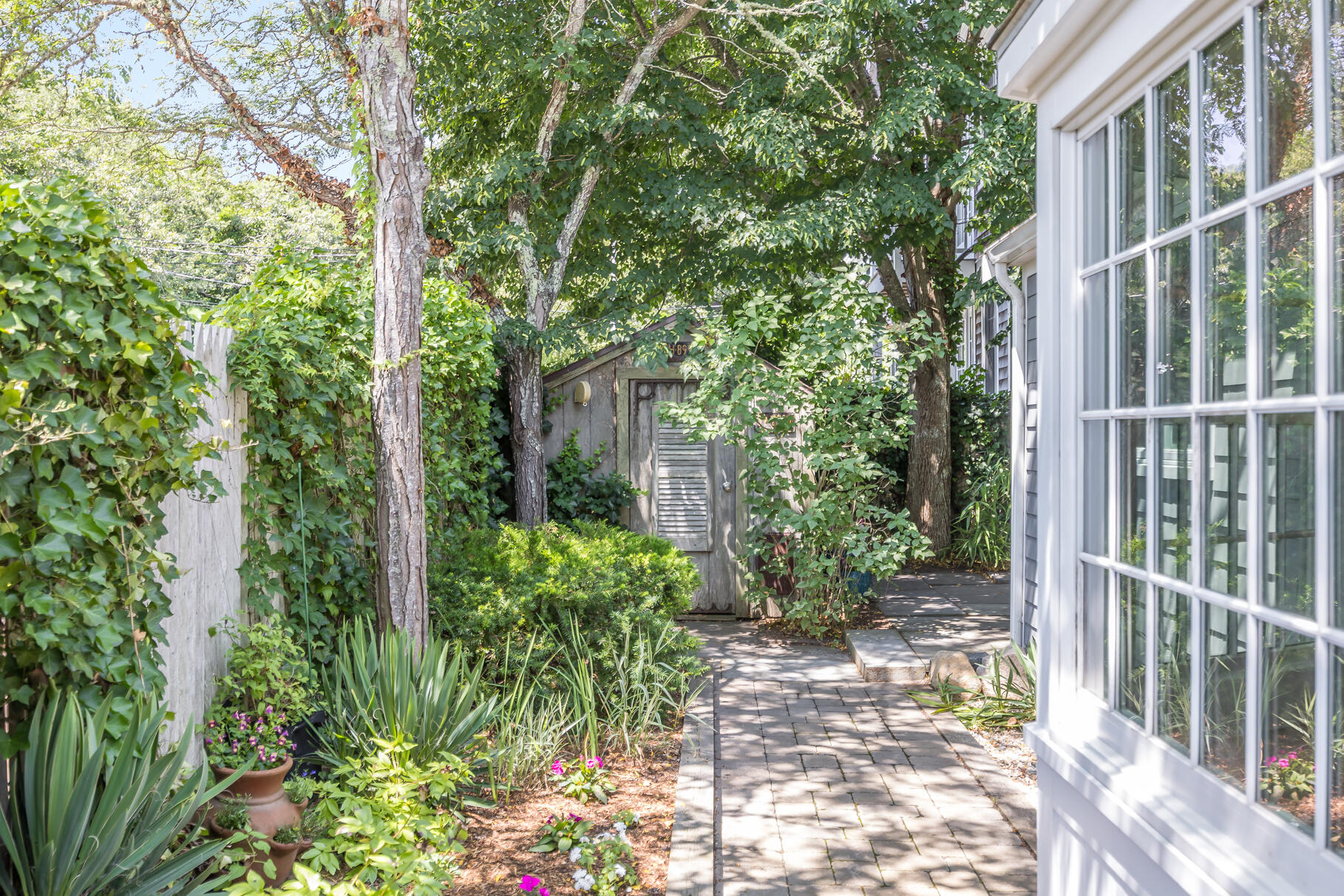 290A Bradford Street Provincetown MA 02657