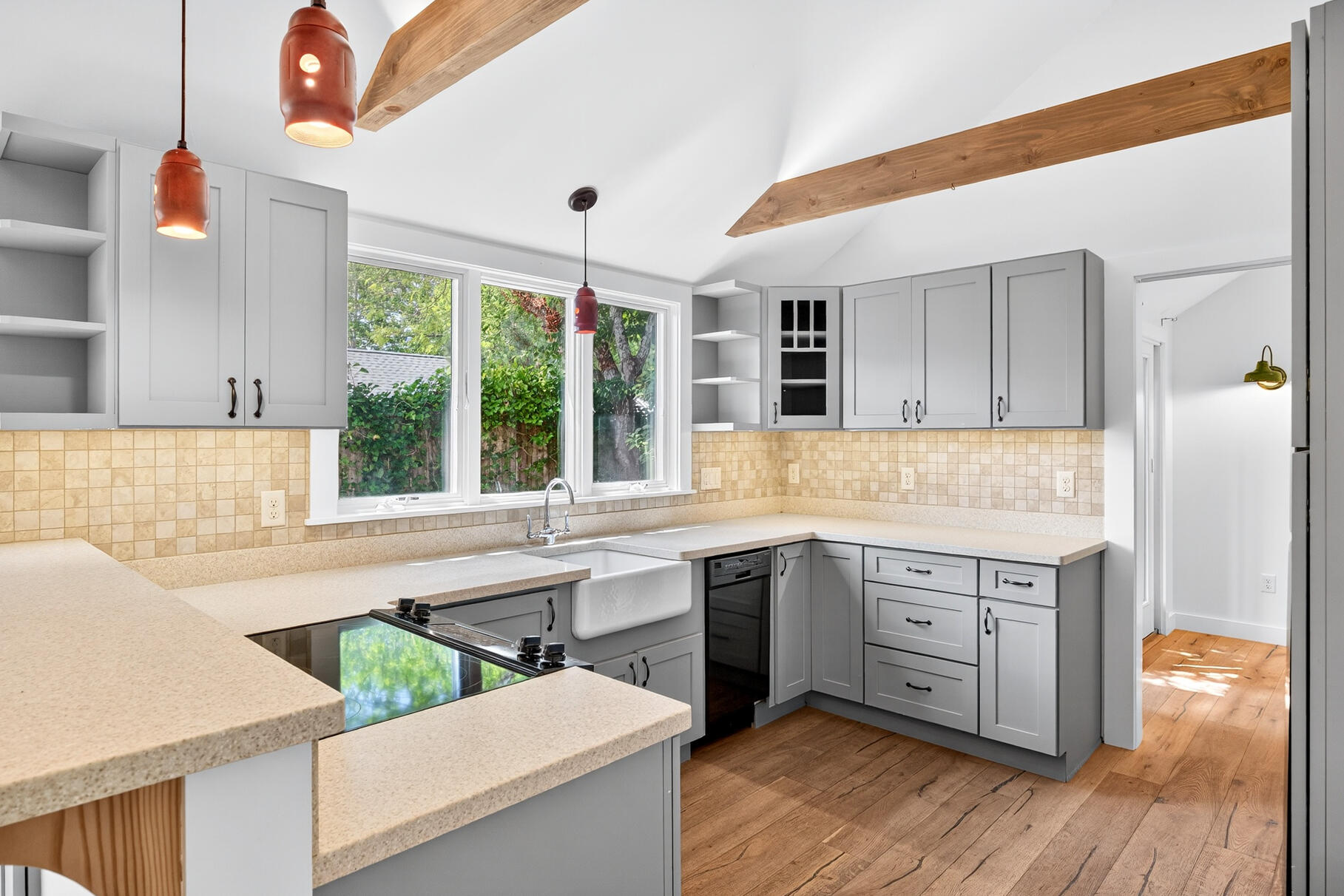 290A Bradford Street Provincetown MA 02657