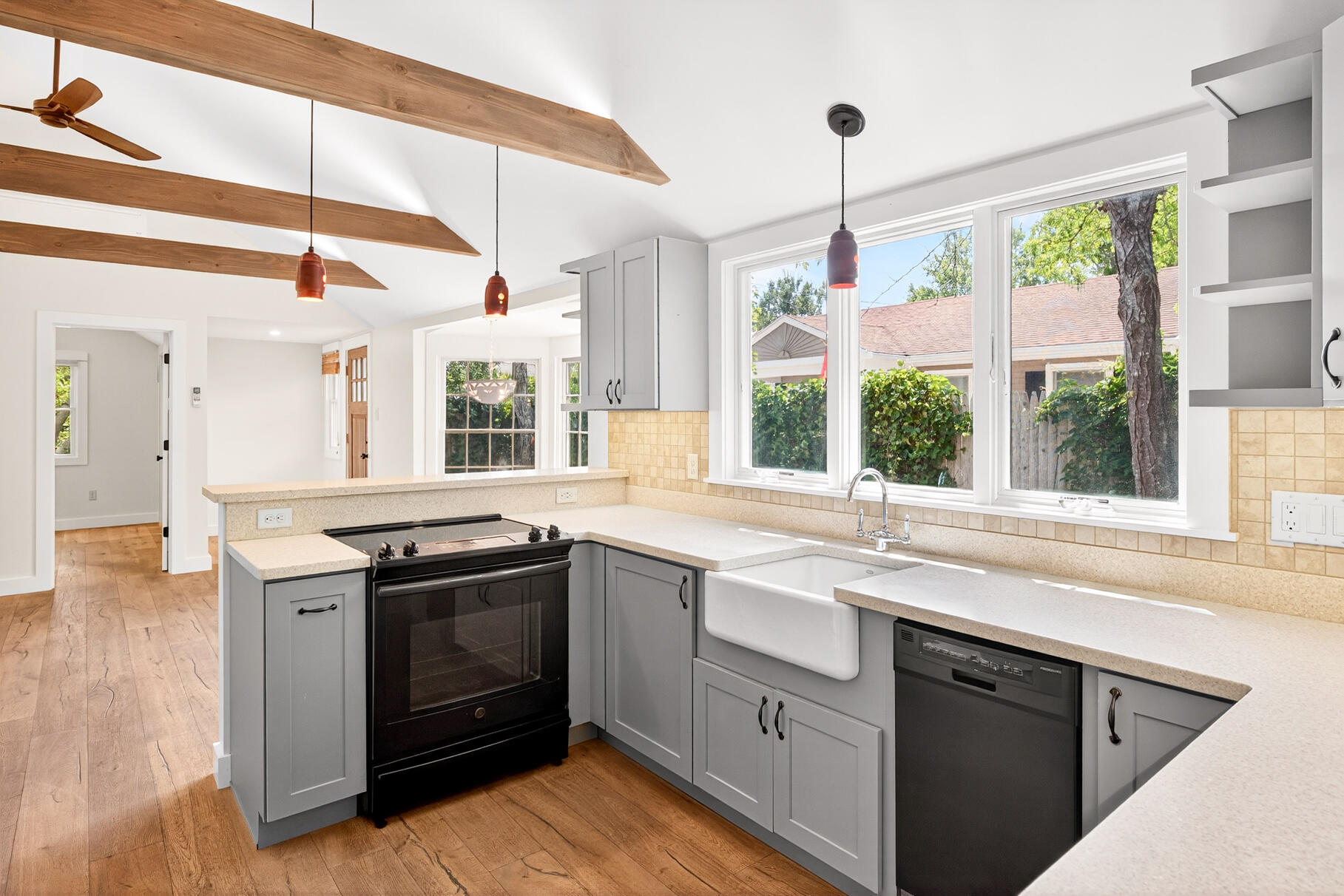 290A Bradford Street Provincetown MA 02657