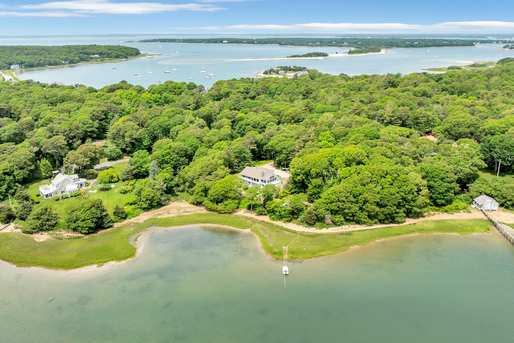 233 Scraggy Neck Road Cataumet MA 02534
