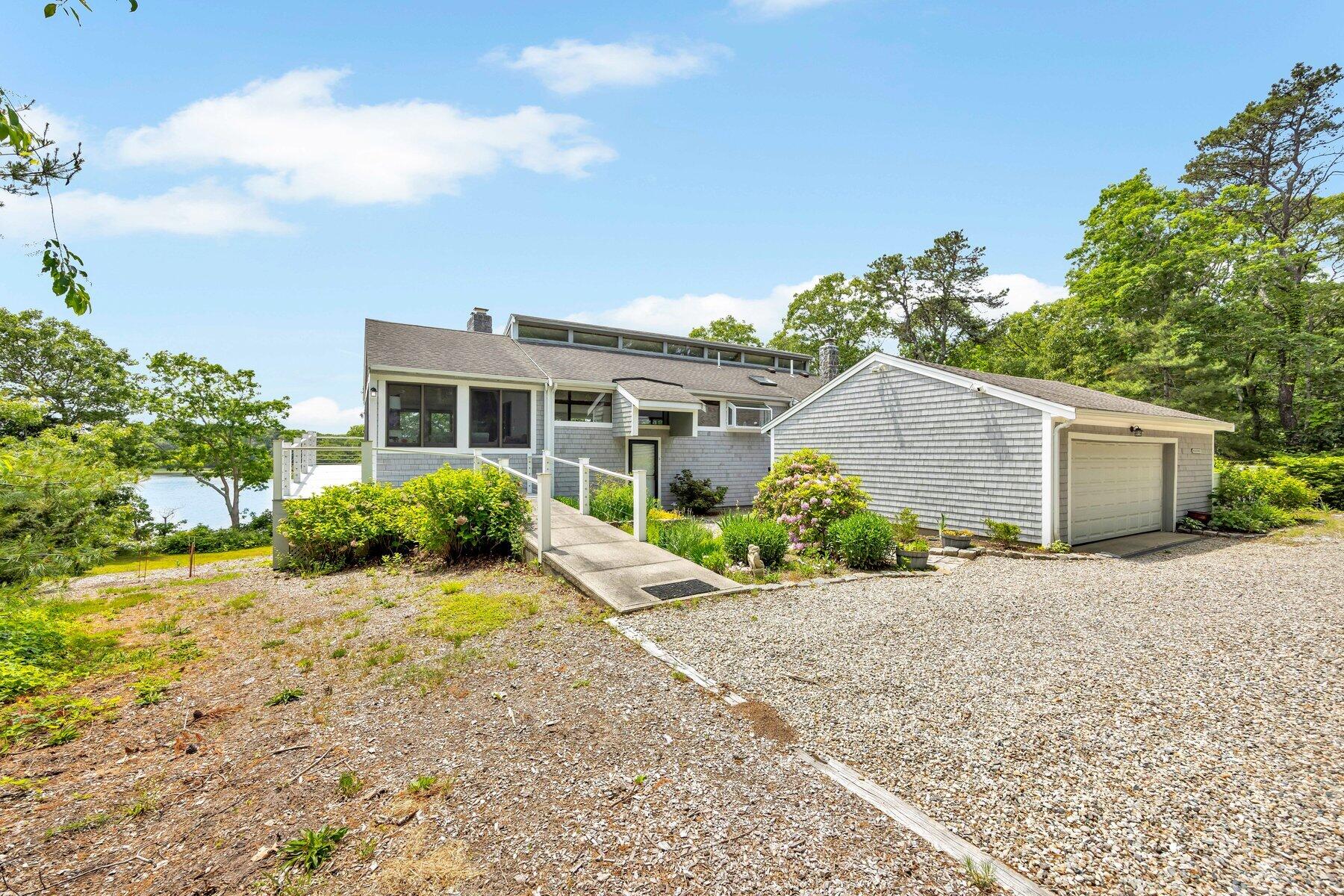 233 Scraggy Neck Road Cataumet MA 02534