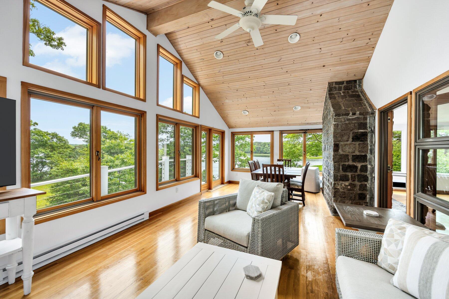 233 Scraggy Neck Road Cataumet MA 02534